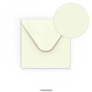 Elefántcsontszínű Boríték Kalapácsolt Felülettel 130 x 130 mm