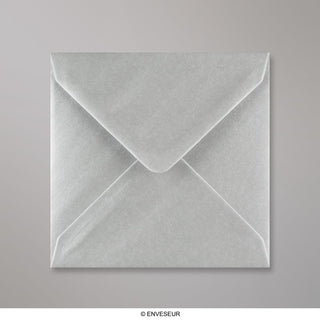 Ezüst metálfényű boríték 130x130 mm