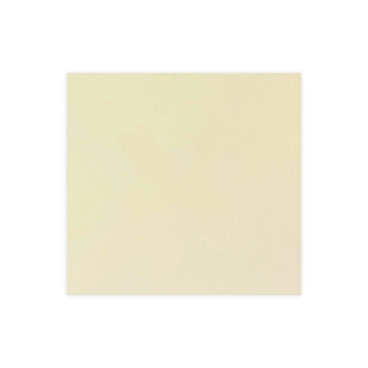 Elefántcsontszínű sima felületű boríték 155x155 mm