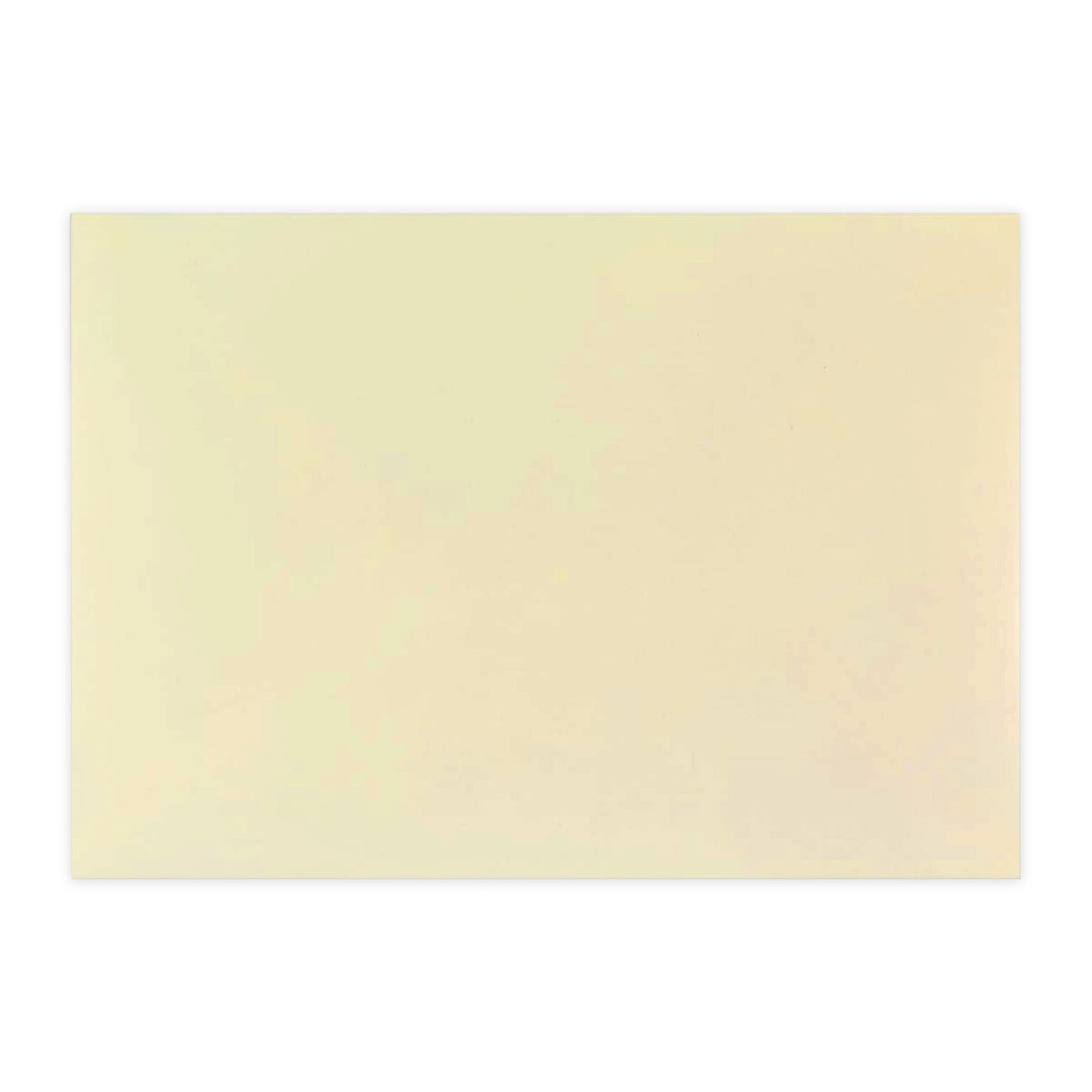 Elefántcsontszínű sima felületű boríték 162x229 mm (C5)