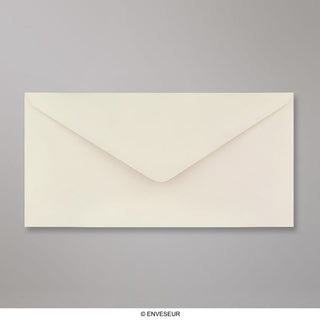 Elefántcsontszínű sima felületű boríték 110x220 mm (DL)